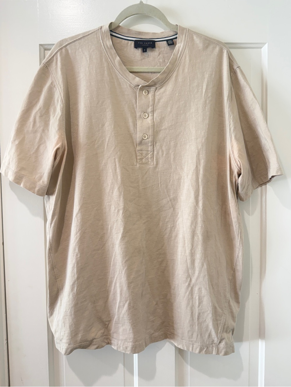 Ted Baker London men’s tan Henley nude tee shirt short sleeve